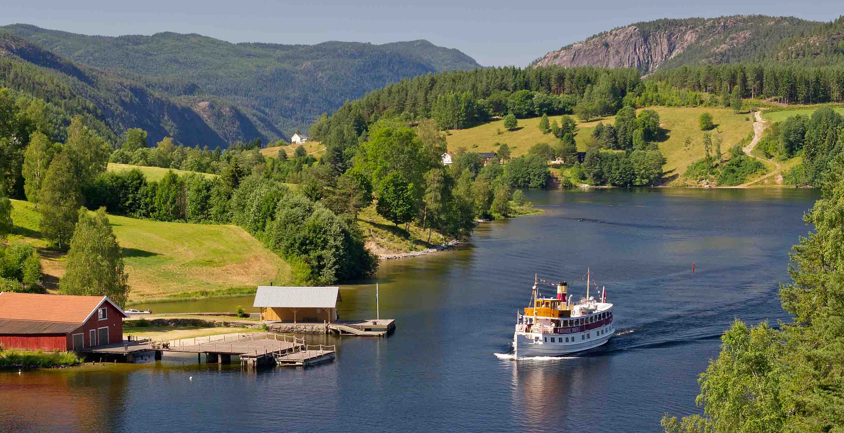 Båt ved Strengen brygge